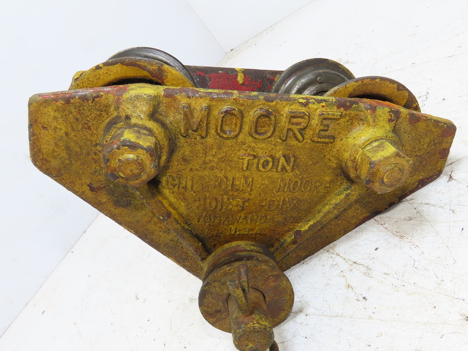 CM Moore Ball Bearing Hoist Beam Trolley 1/4 Ton Capacity 6