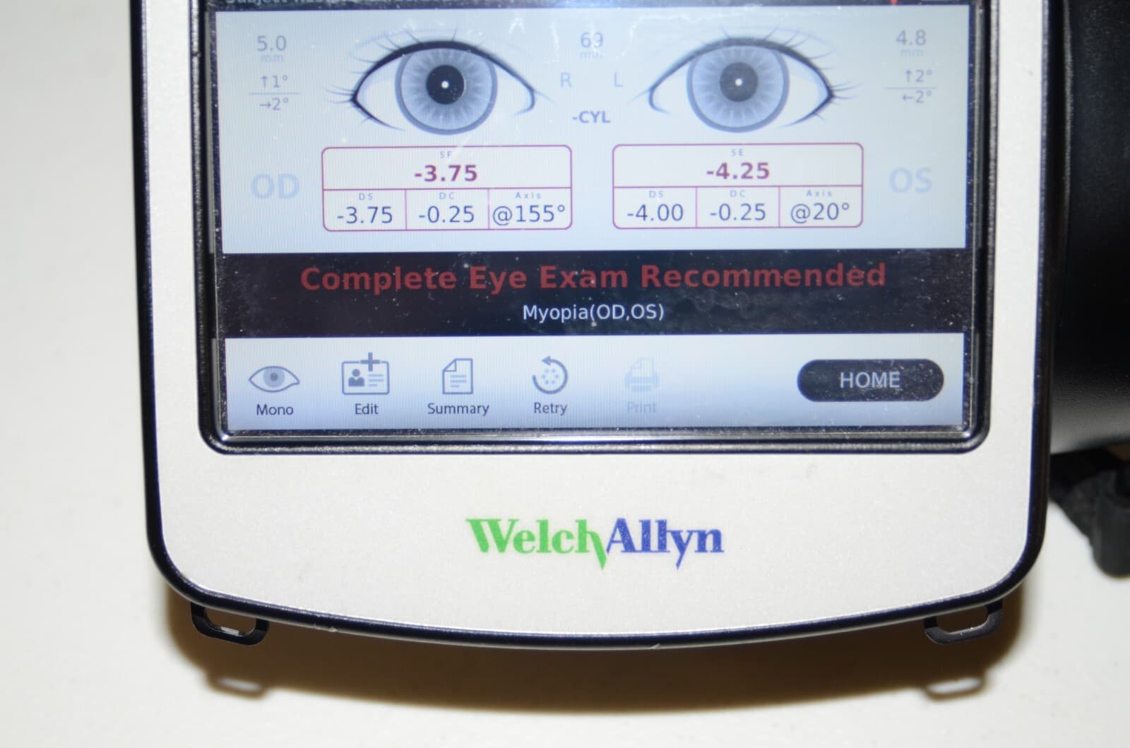 Welch Allyn VS100 Spot Vision Screener autorefractor 3