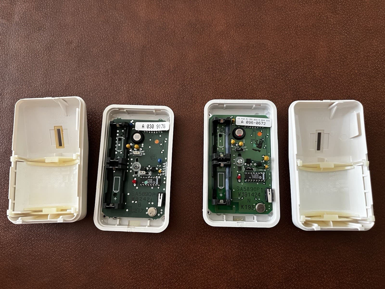 2x Honeywell Ademco 5890PI Motion Detector 40lbs Pet Immunity (016) 3