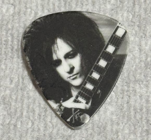 Billy Idol Steve Stevens Ray Gun Guitar Pick Concert Tour Photo Stage Plectrum 2