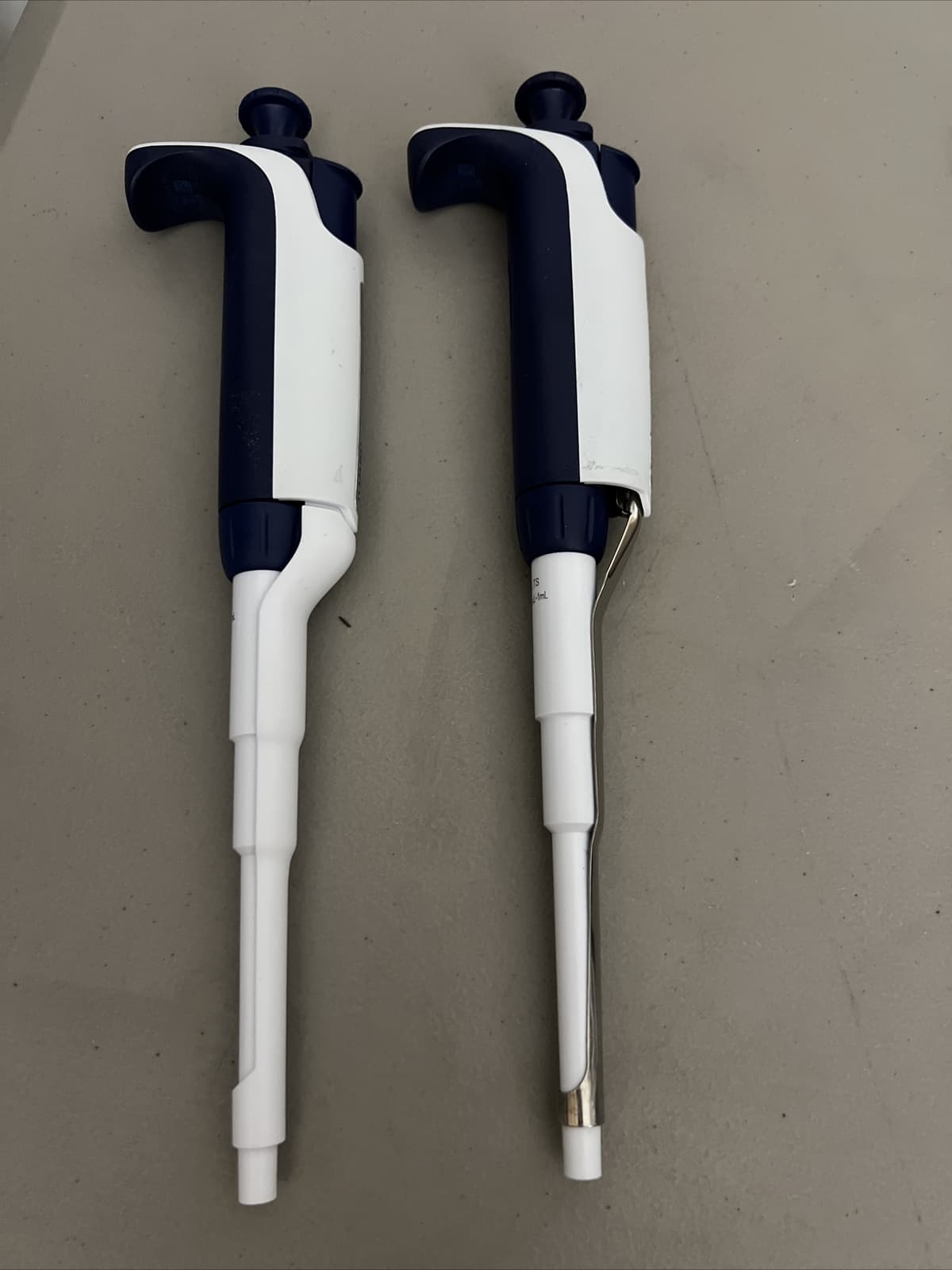 ONE Rainin L-1000 XLS Pipet-Lite LTS Pipette 100uL-1mL Pipetman Pipettor 2