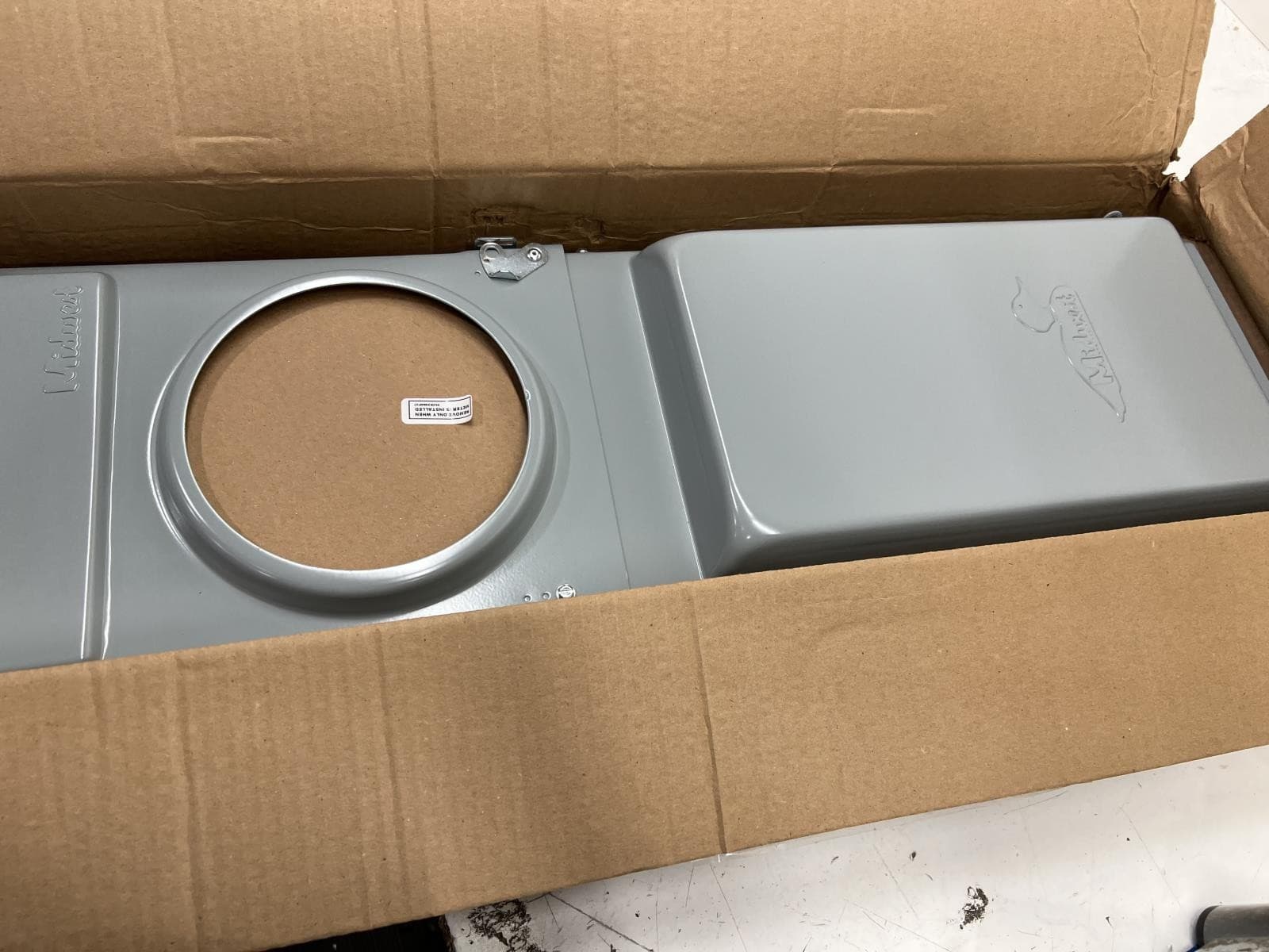 Midwest 100 AMP Ringless Metered Temporary Power Box with GFCI Top Feed 2