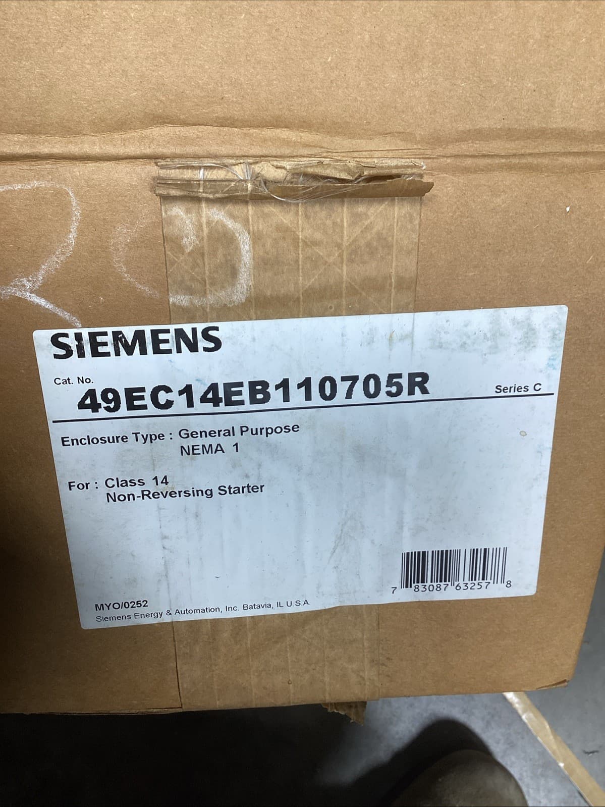 Siemens 49EC14EB110705R Heavy Duty Non-REVERSING Enclosure NOS 2
