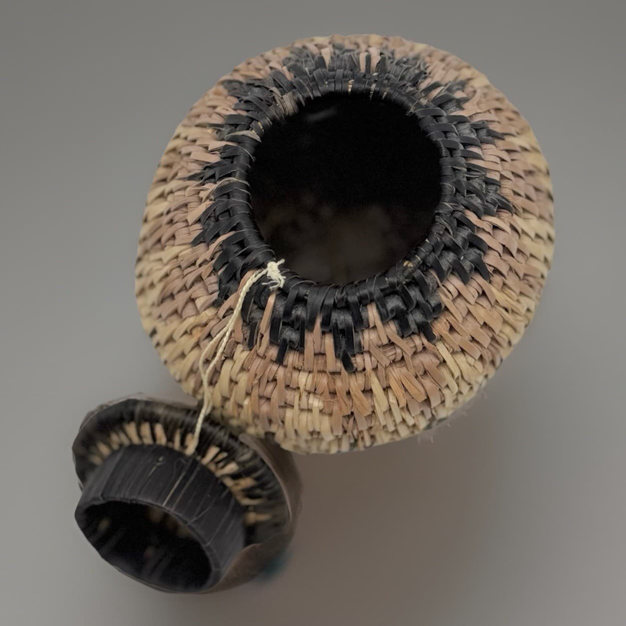 Hand Woven Basket w Lid, small Herb container, African arts and crafts, decor 2