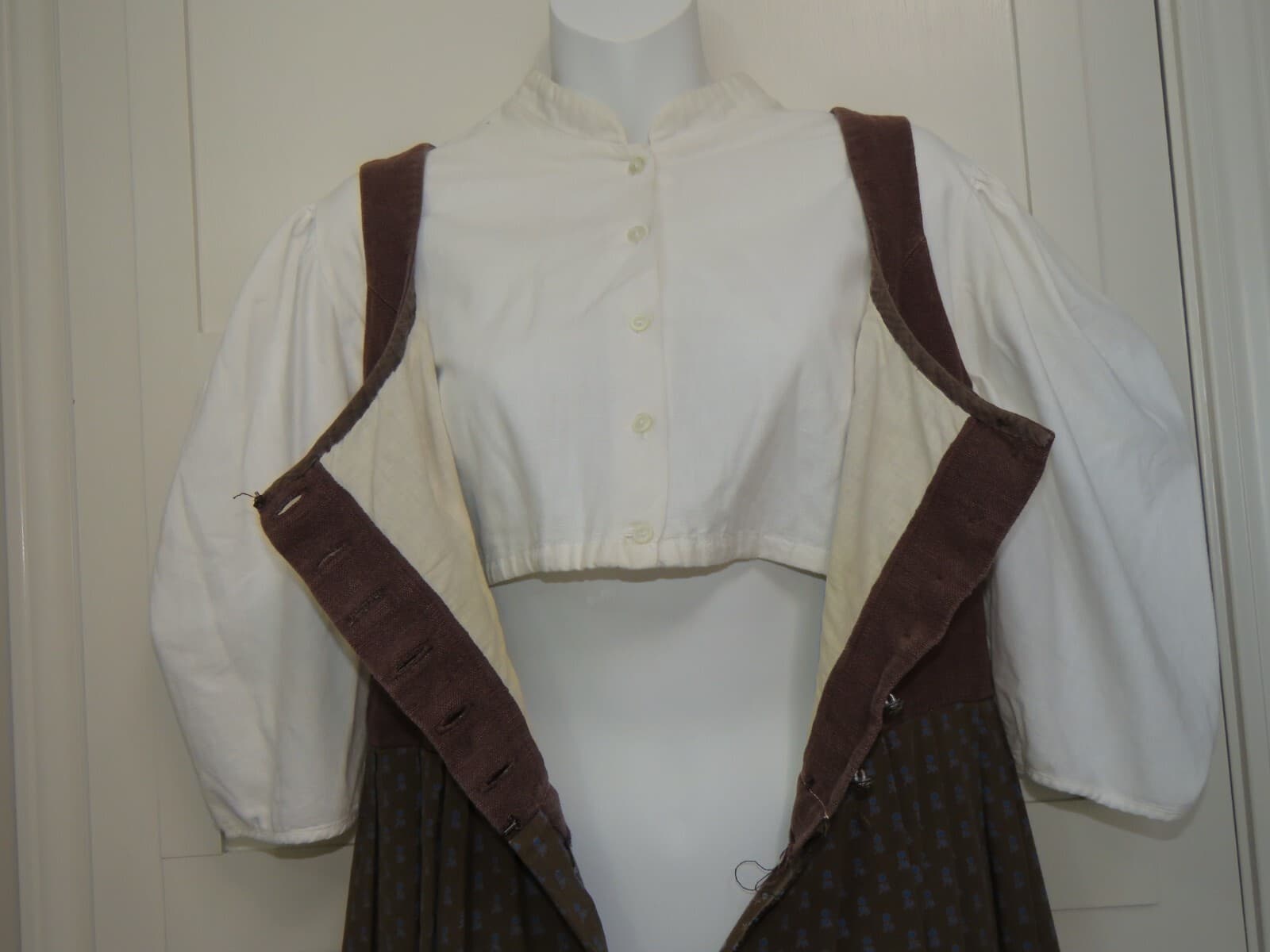 Oktoberfest Dress - Dirndl Vintage Kibek Authentic German 2 Bouses/2 Aprons 4