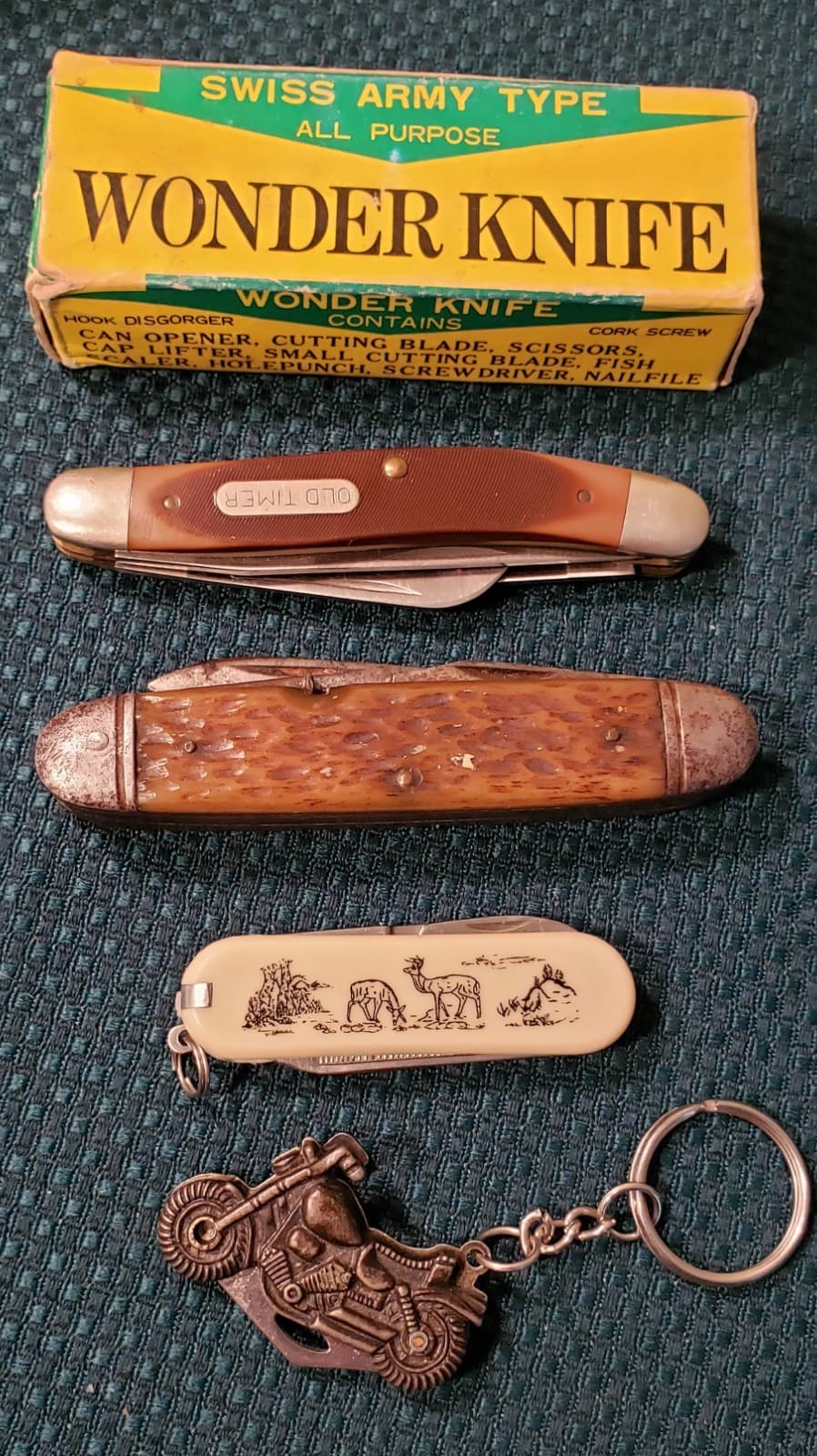 Vintage Lot of 5 Vintage Pocket Knives Camillus- Old Timer -Camillus + More! 2