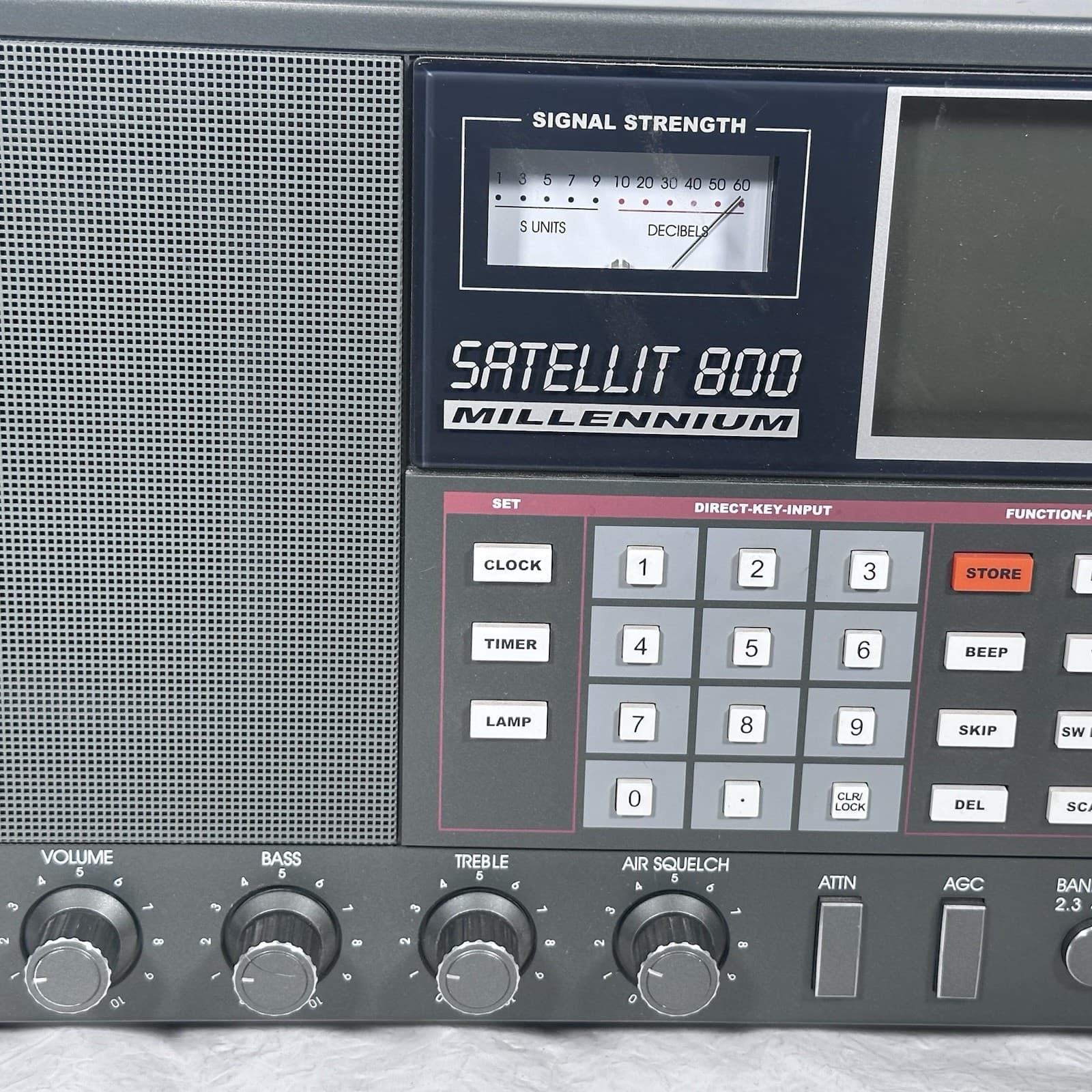 Grundig Satellit 800 Millennium Shortwave AM FM Radio World Wide Receiver 6