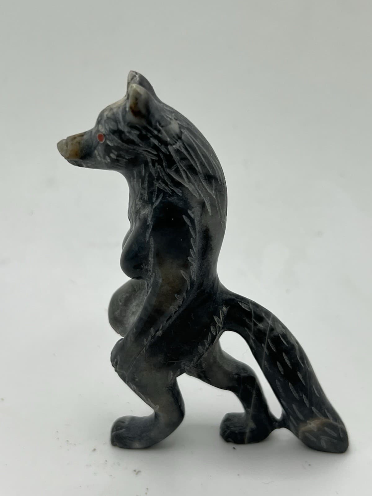 Zuni Wolf Woman Fetish by Cody Nastacio *NEW* Picasso Marble F5080