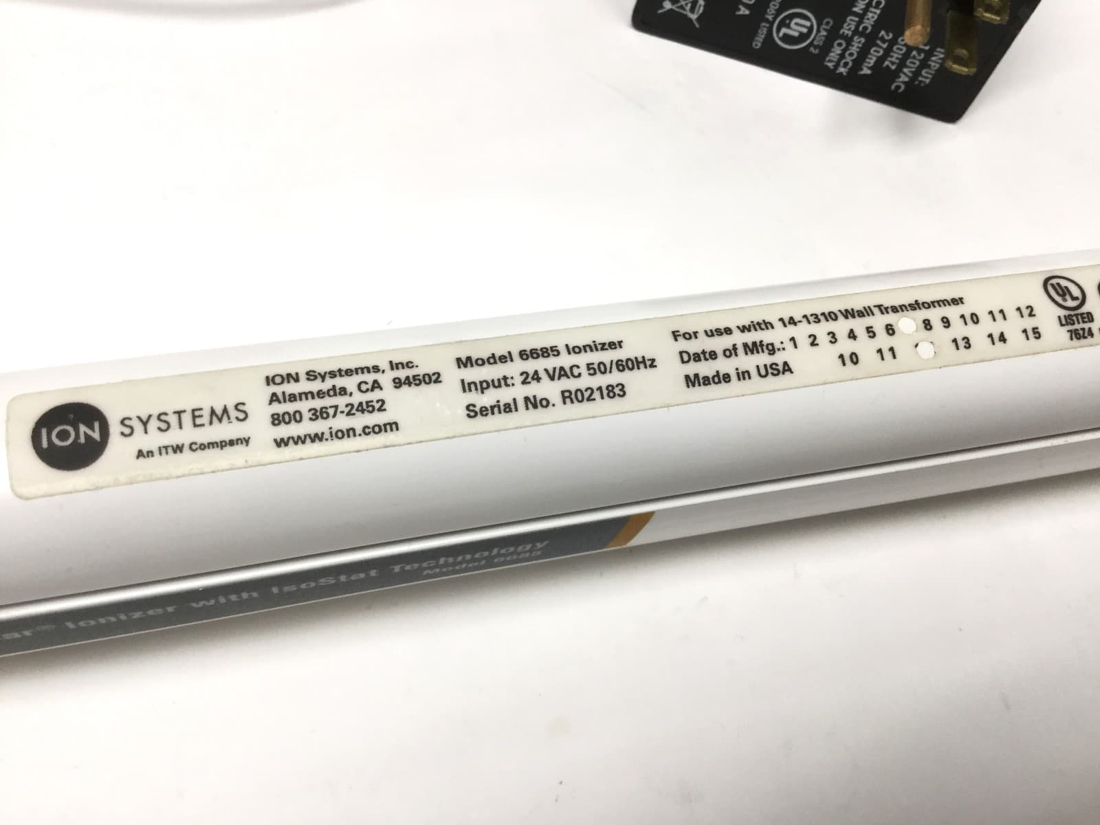 ITW Ion Systems 6685 AeroBar Ionizer Static Neutralizing Bar 22" Long, 24VAC 2