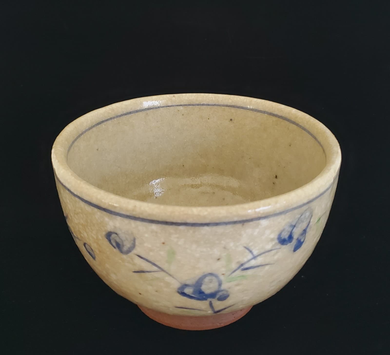 ANTIQUE JAPANESE GLAZED POTTERY FLORAL FISH OLD BOWL SIGNED 6