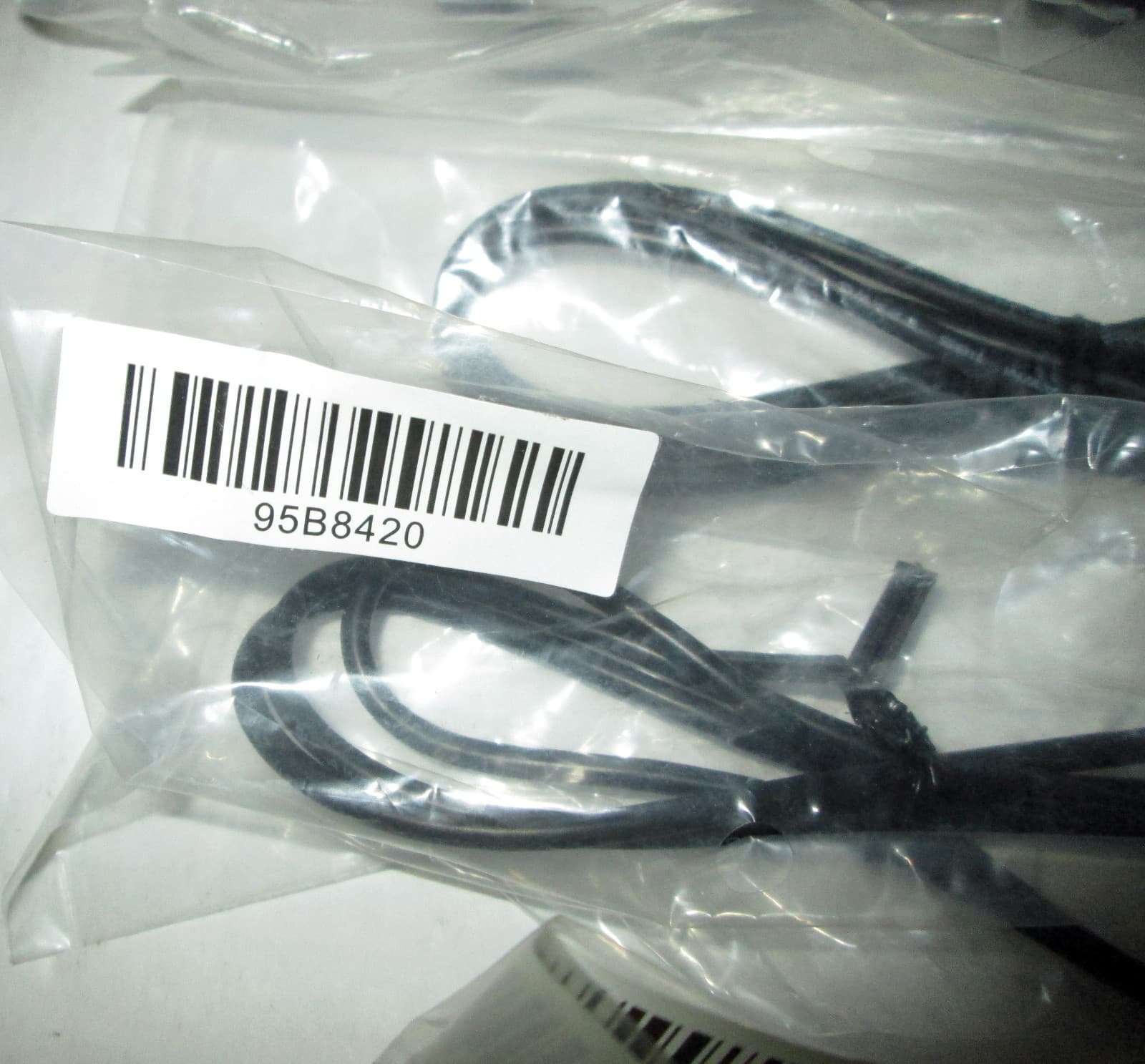 4 x SHURE 95B8420 DC Power Jumper Cable for UA844, UA845 Antenna Distribution 2