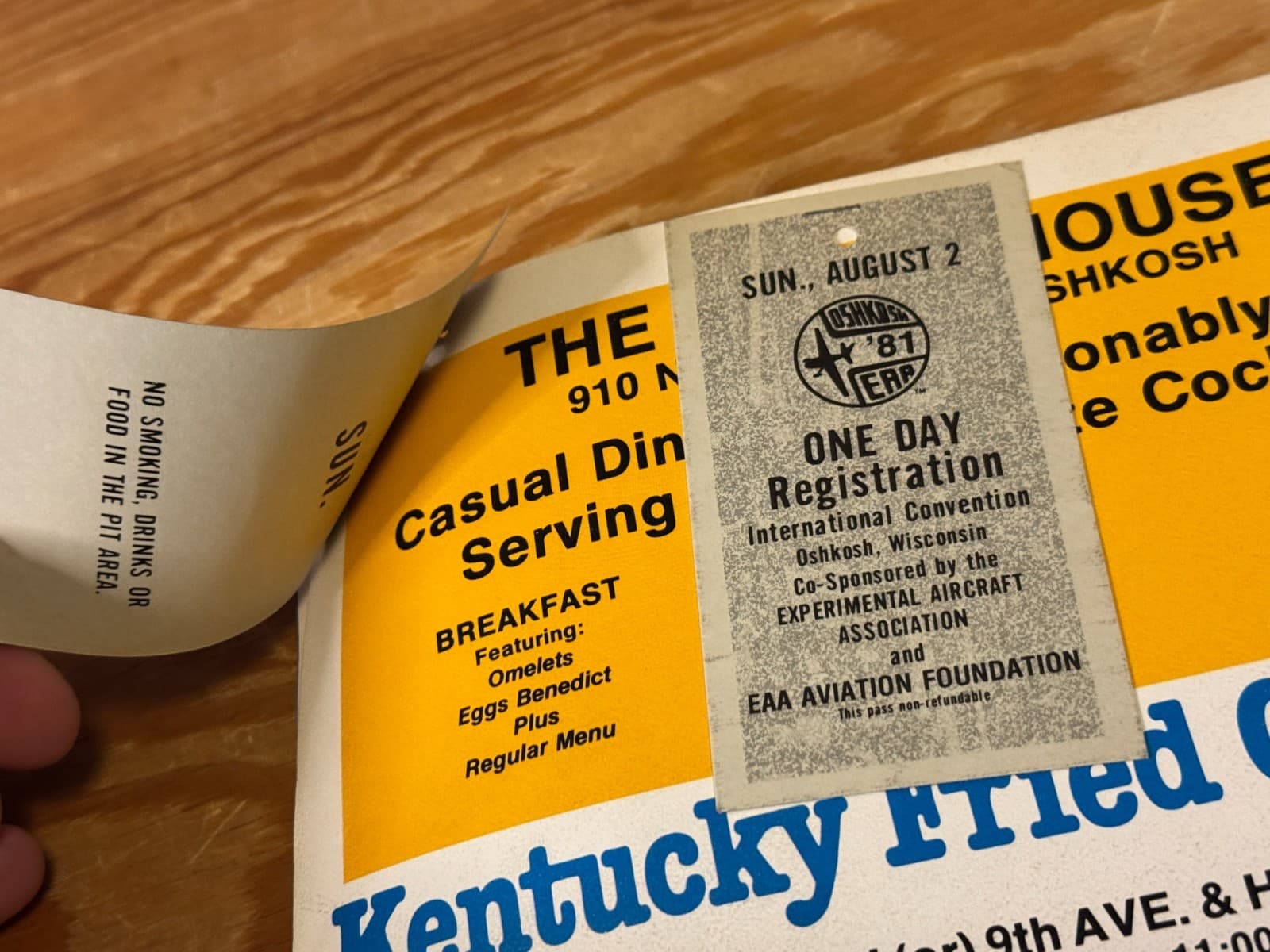 Vintage 1981 Oshkosh EAA 29th Annual EAA Sport Convention Program & 2 Tickets 4