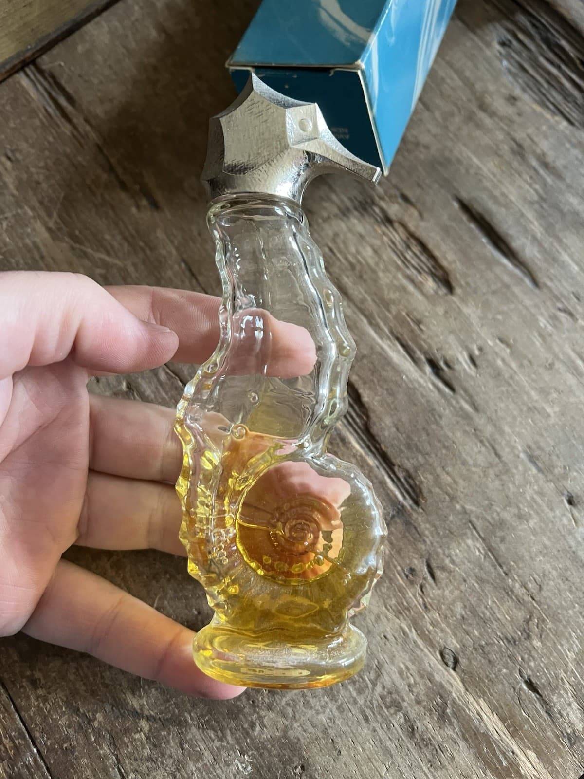 Avon Seahorse Miniature Cologne 2