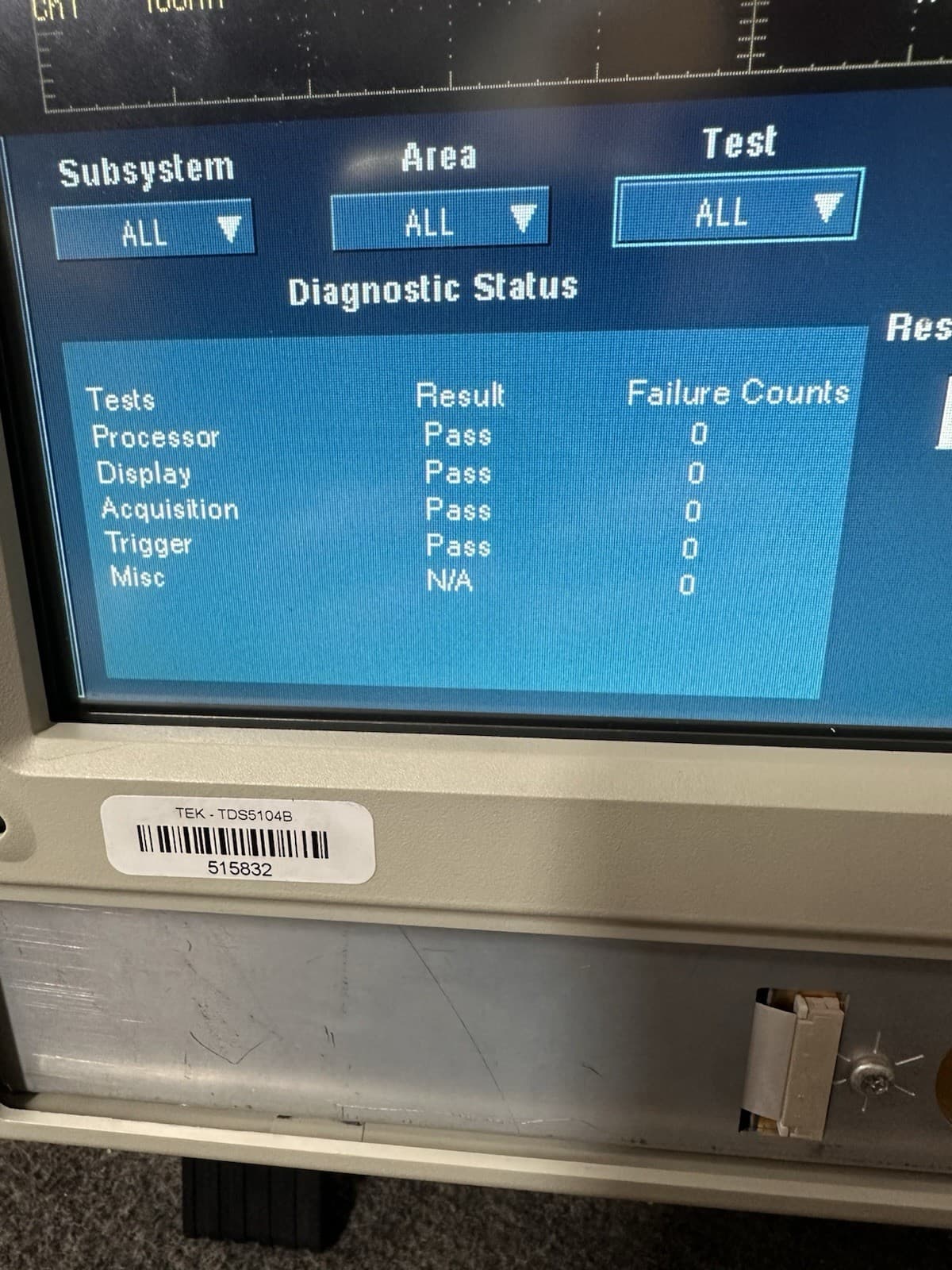 Tektronix TDS5104B Digital Phosphor Oscilloscope w/ 3M Opt Passes Self-Test READ 2