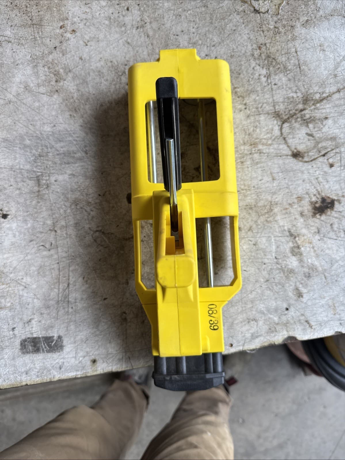 Simpson Strong-Tie EDT22A Manual Dispensing Epoxy Tool for 22oz Cartridge 6