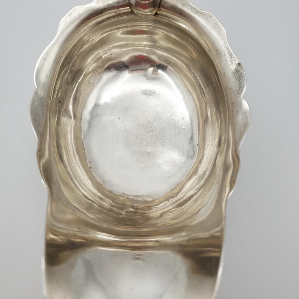 Antique English Sterling Gravy Sauce Boat 1700s Winged Lion Crest Griffin Hooves 5