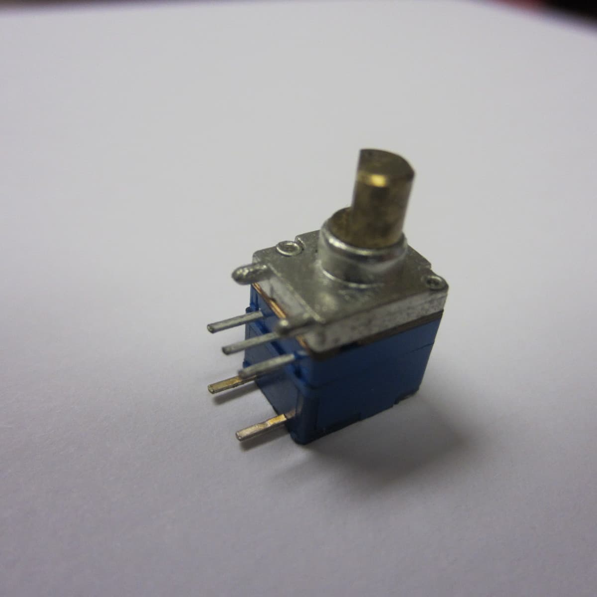 New Minitor V (5) on/off Volume potentiometer 3