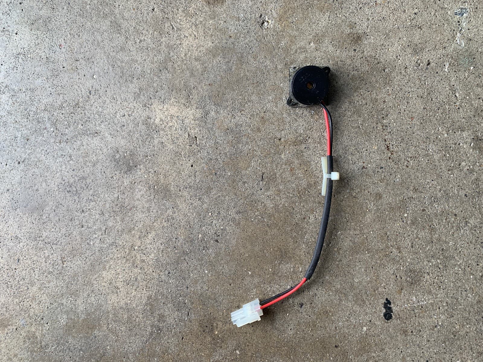 Pride Mobility Go-Go Elite Traveller Horn Wiring Harness DWR9555H018