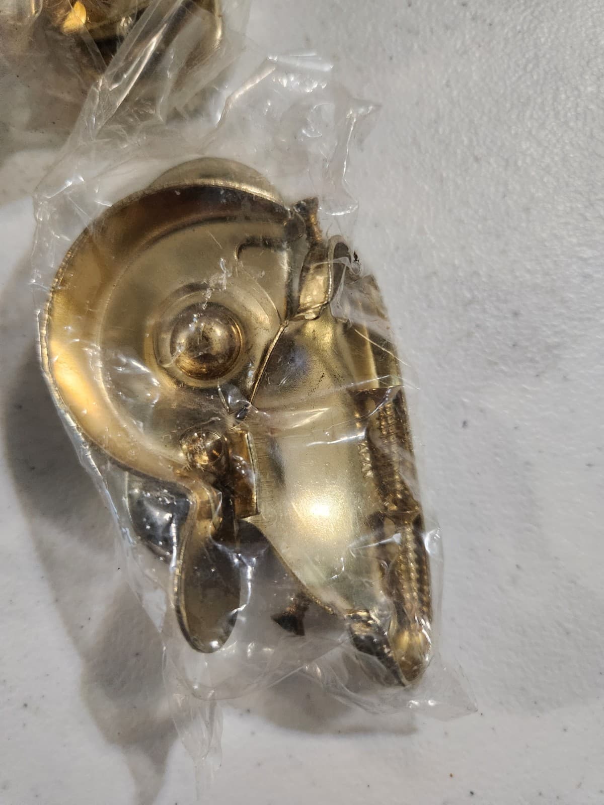 Set of 6 Moore-Handley Hardware Steel Sash Window Lock 550-DB ~ Brass ~ NOS 3