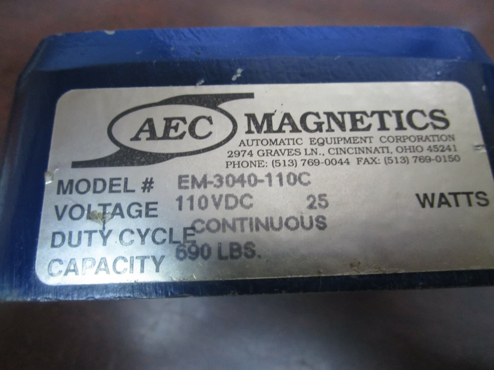 AEC MAGNETICS 3" x 4" RECTANGULAR MAGNET EM-3040-110C 110Vdc 25 WATT 690 LBS CAP 2