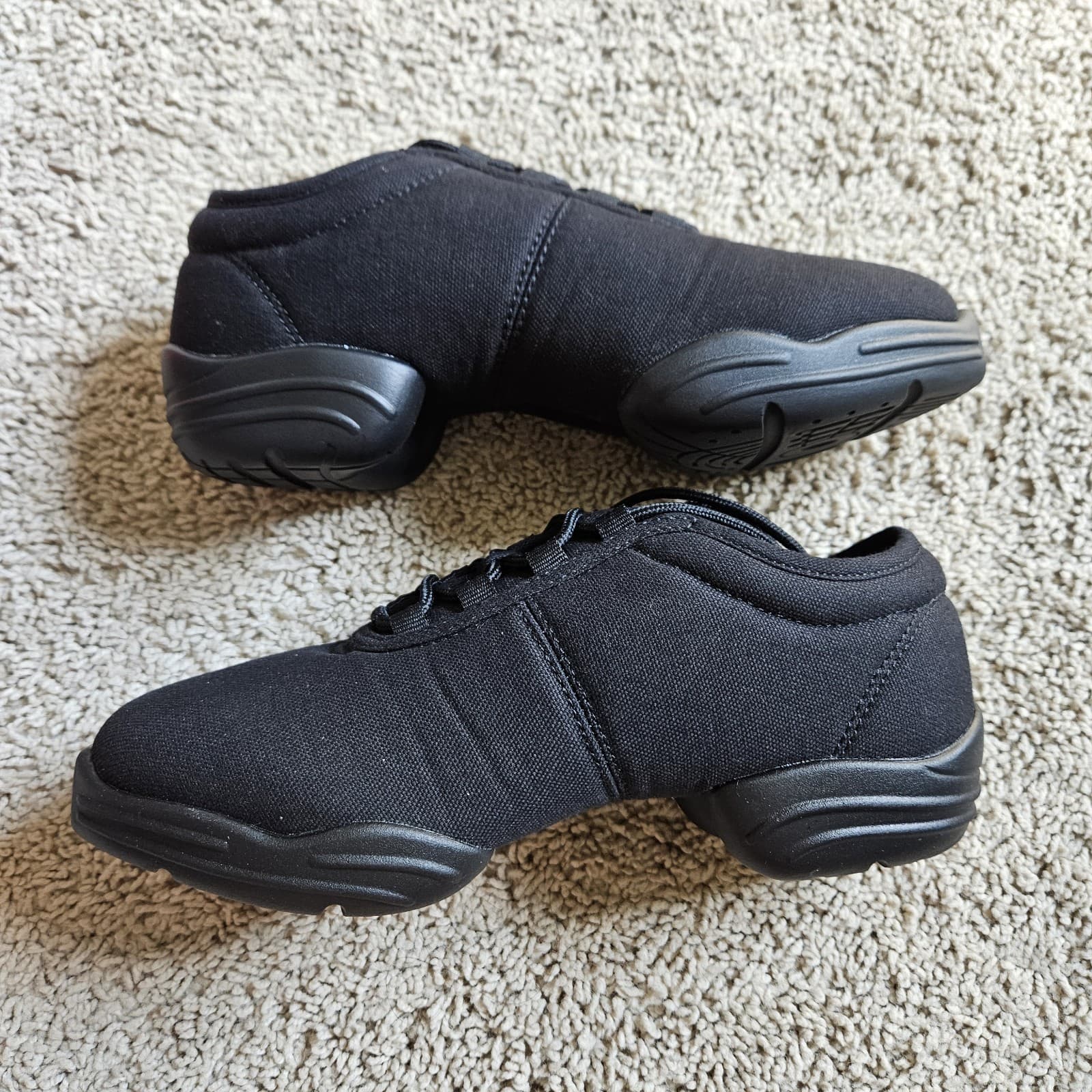 Capezio Canvas Dansneaker Dance Sneakers DS03 Black Size 7.5 Lace up Split Sole 2