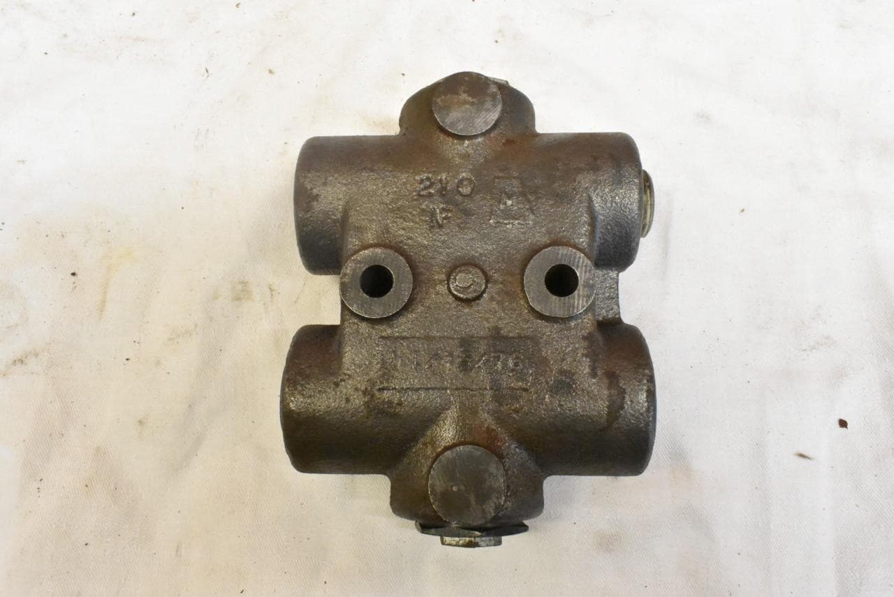 Parker Gresen Hydraulic Double Pilot Operated Check Valve NPT 210 Nice NOS 4