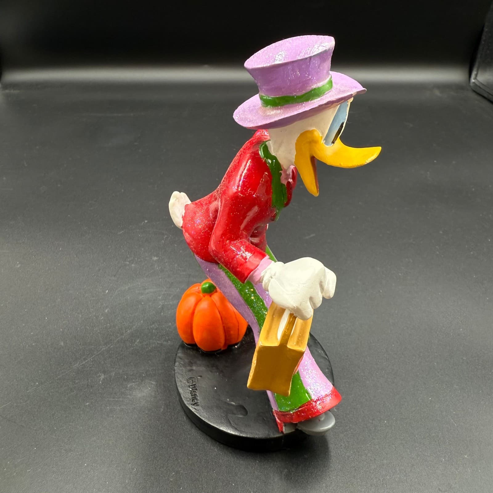 Disney Figurine Donald Duck Glitter Suit Halloween Collectible Statue 4