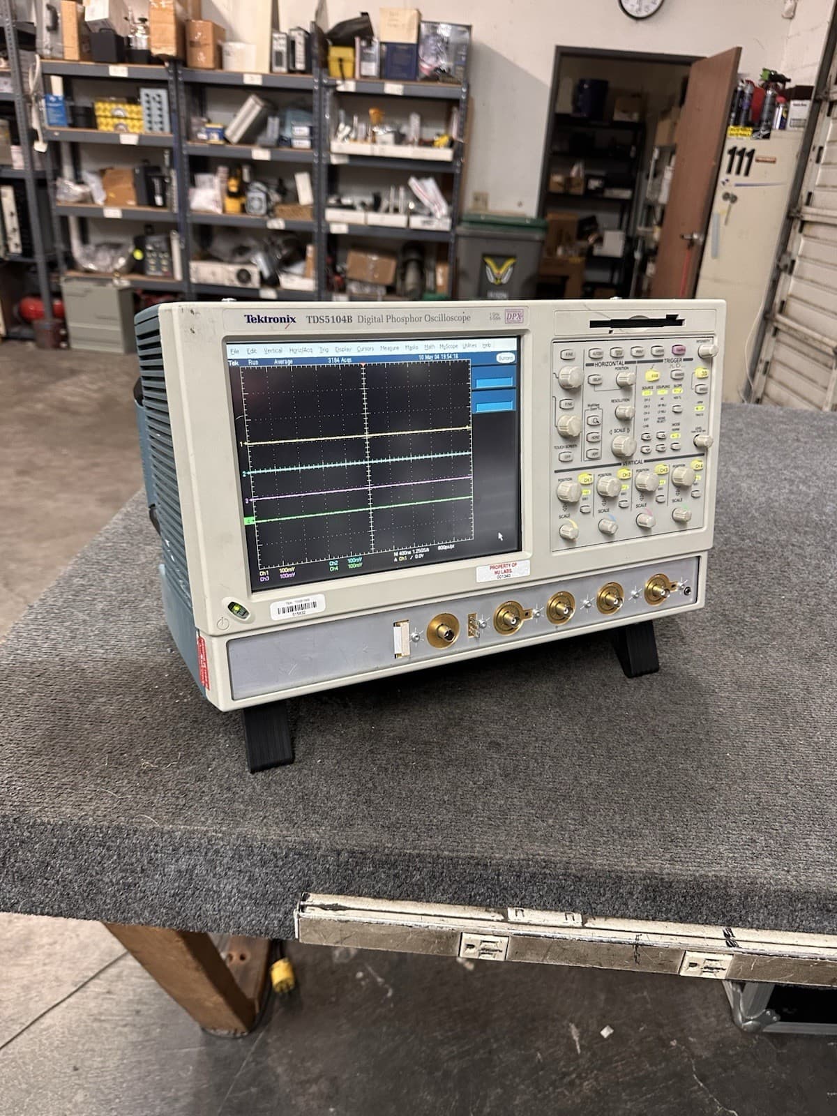 Tektronix TDS5104B Digital Phosphor Oscilloscope w/ 3M Opt Passes Self-Test READ