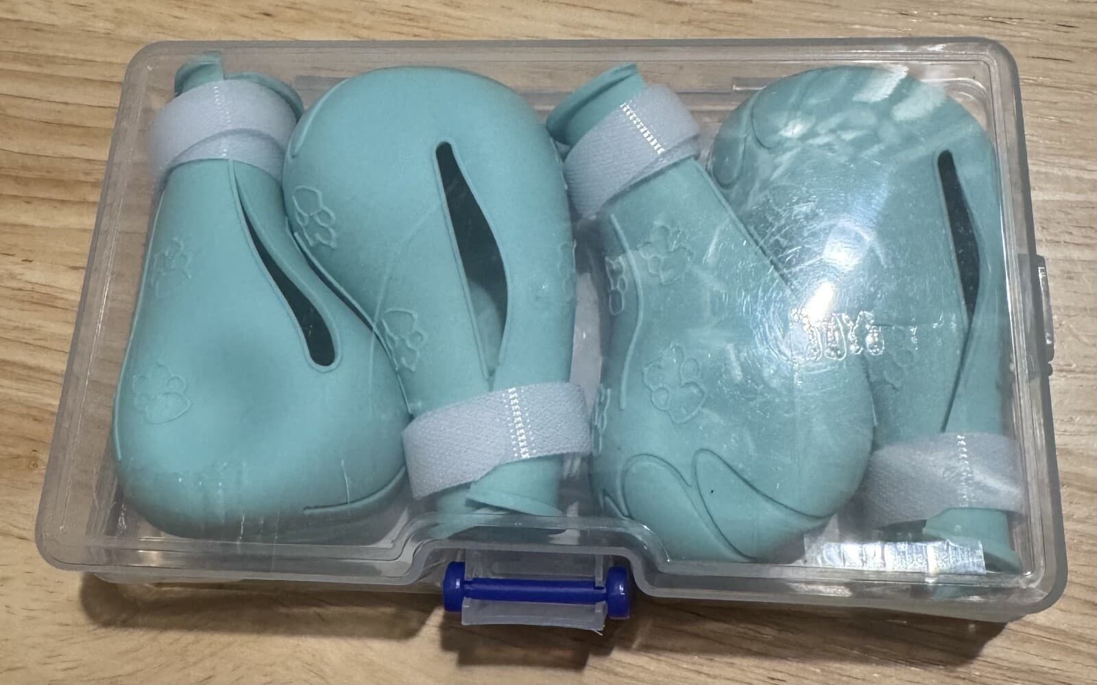 Wash A Cat's Feet Covers for Paws to Prevent Scratching During Baths Medication 2