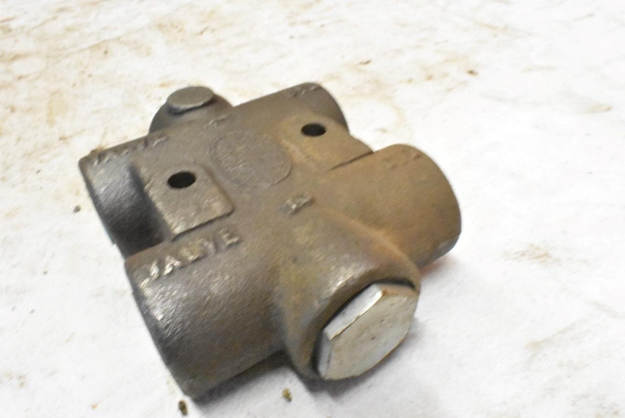 Parker Gresen Hydraulic Double Pilot Operated Check Valve NPT 210 Nice NOS 5