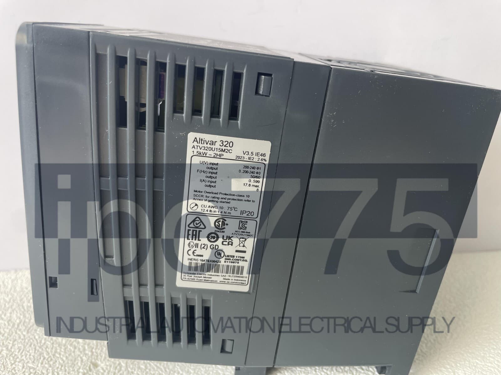 1-piece brand new ATV320U15M2C inverter with box 1.5KW single-phase 220V 3