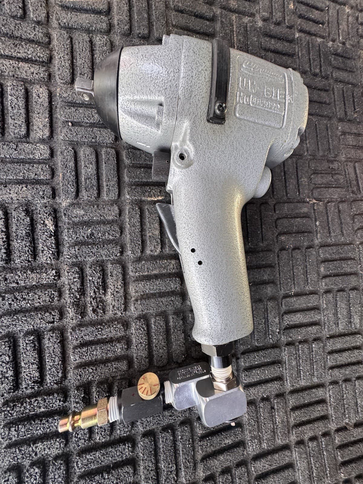 URYU UM-61EK 3/8" AIR IMPACT WRENCH INDUSTRIAL AIR TOOLS 2