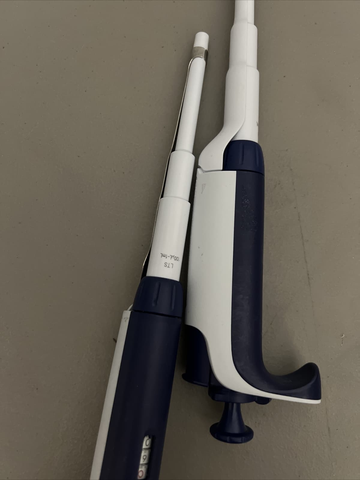 ONE Rainin L-1000 XLS Pipet-Lite LTS Pipette 100uL-1mL Pipetman Pipettor 6