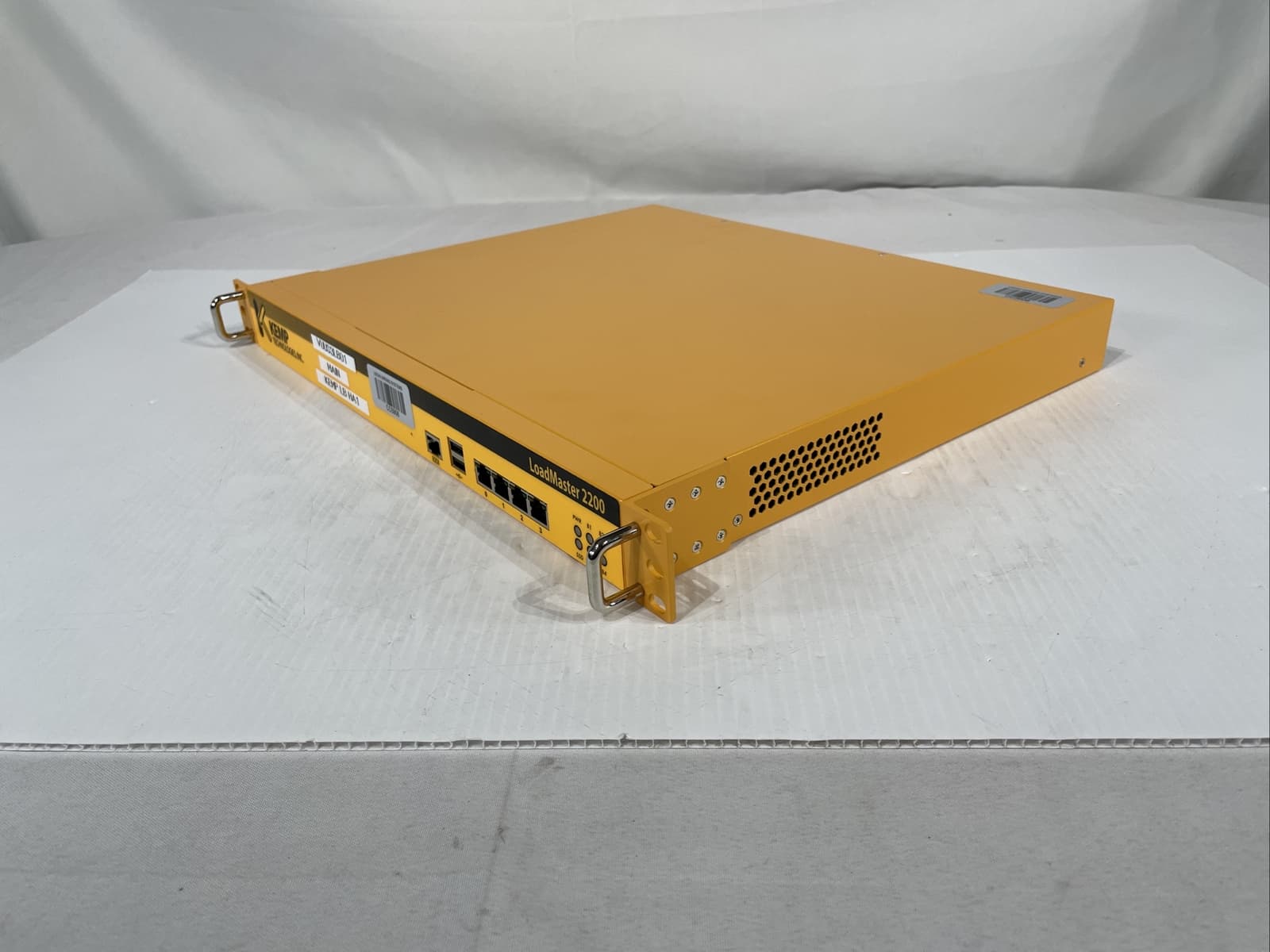 Kemp Technologies LoadMaster 2200 NSA1042N8-LM2200 Load Balancer 3