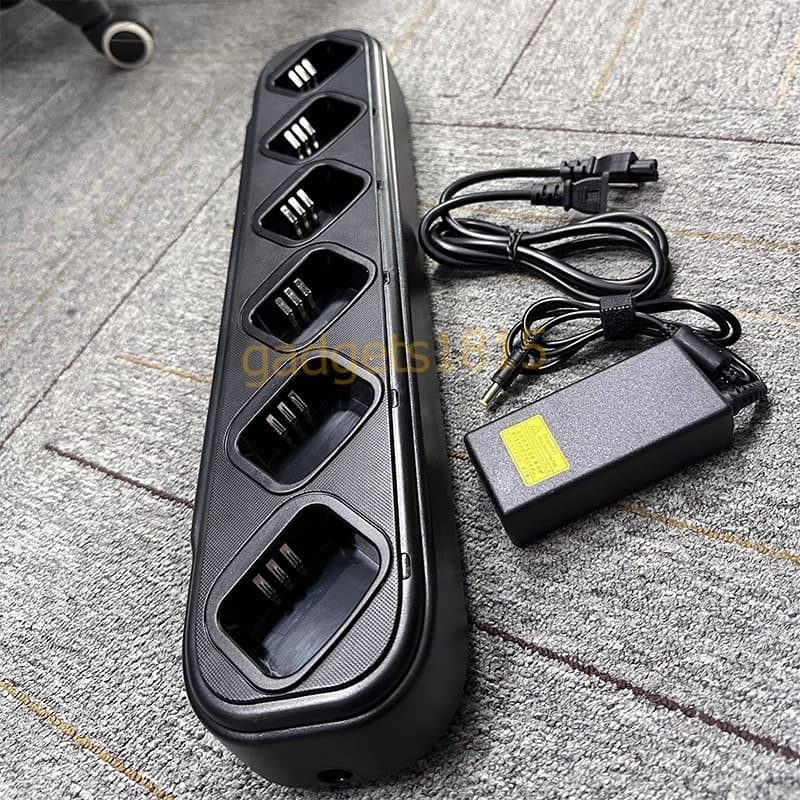 Six Way Rapid Charger for Motorola CP200 CP200d CP040 PR400 EP450 Thin Battery 2