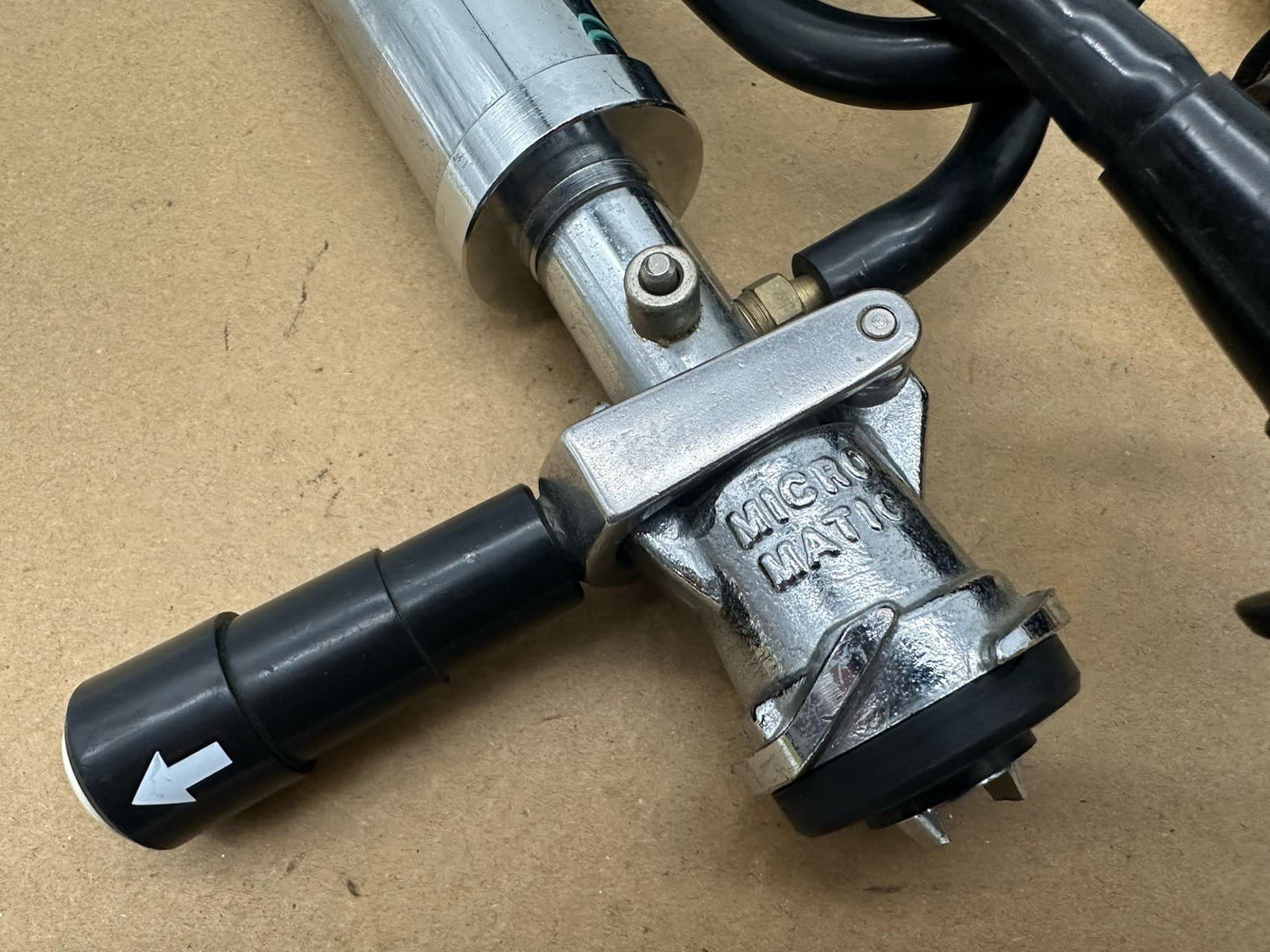 Lot 3 Pcs Bronco Beer Tap Hand Pump Keg Party  Grundy Micro Matic Untested 2