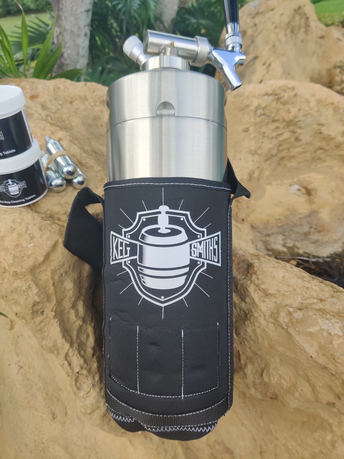 Keg Smiths 8-Pint 128 oz Premium Draft Keg System 02D 6