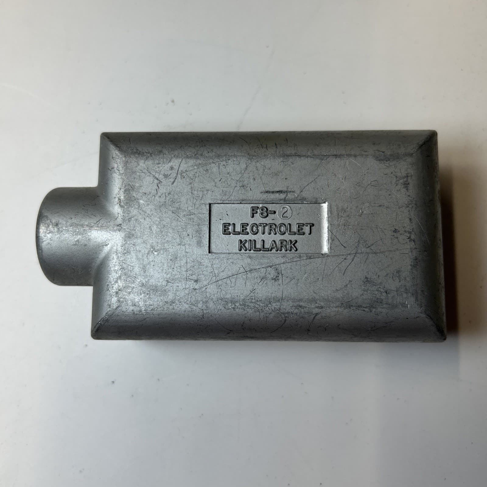 Killark FS1 Single Gang Device Box 1in Aluminum 15.8 cu in Weatherproof 5