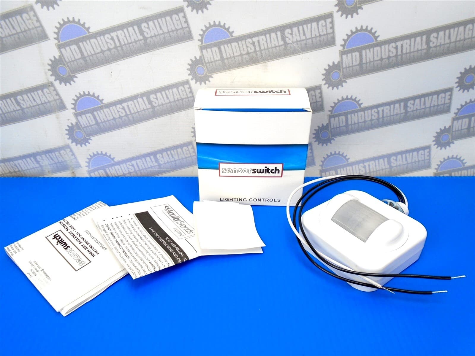 SENSORSWITCH - CMRB-50 - HIGH MOUNT LIGHT AISLEWAY SENSOR - 120/277V -NEW in BOX