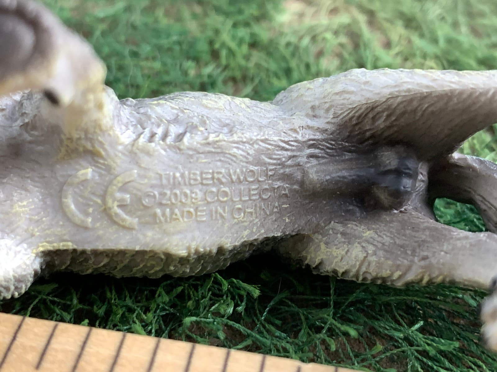 CollectA #88845 Timber Wolf Hunting Wildlife Toy Model Figure 2009 5