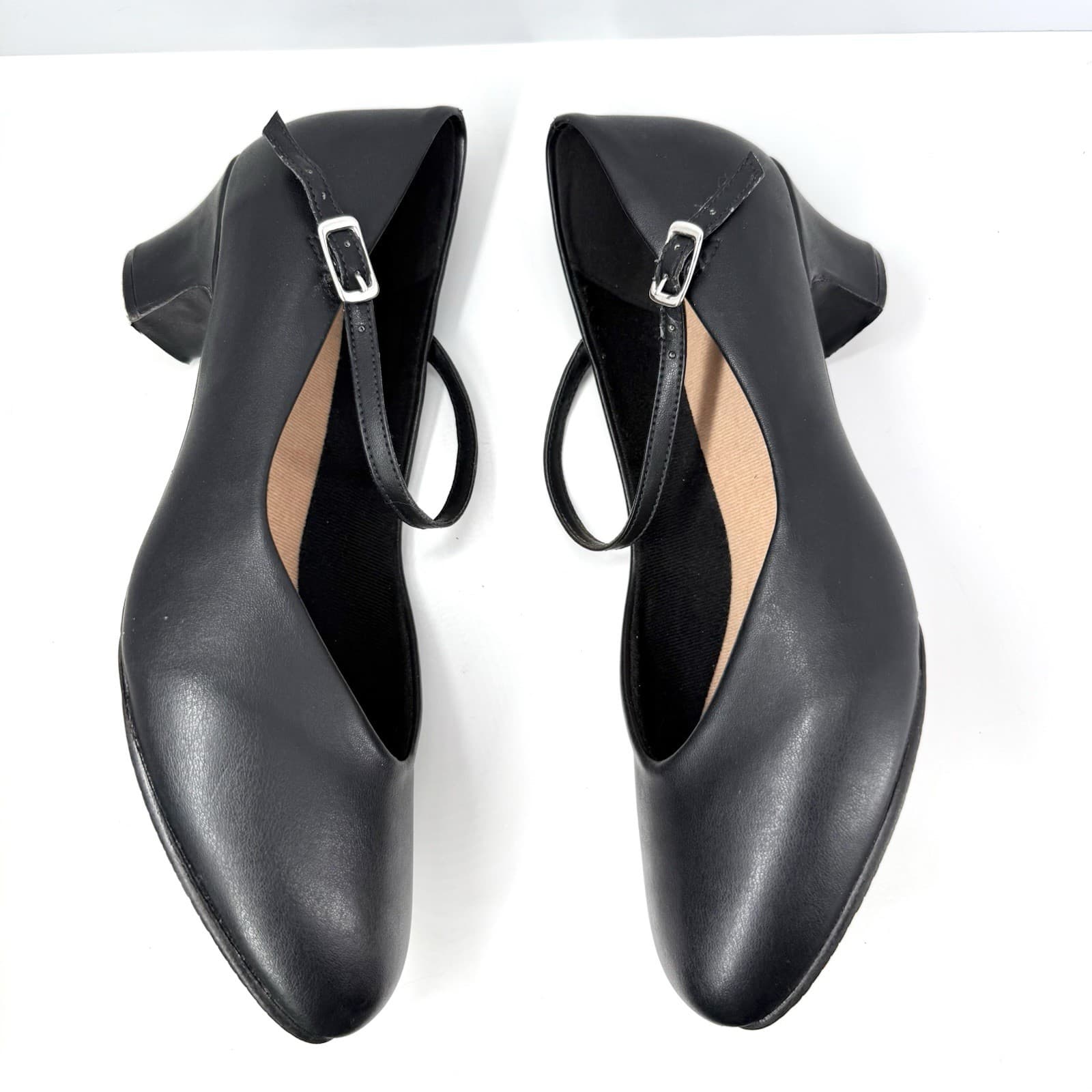 Women's BLOCH Leather Character Dance Cabaret Shoes Size: 10.5 W with a Strap 4