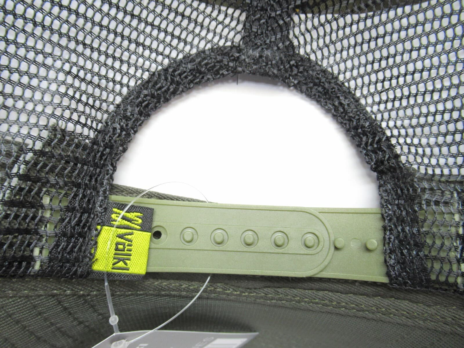 NWT UNISEX VOLKL MESH "THE TRUCKER" ADJUSTABLE TENNIS CAP.  OLIVE/BLACK 6