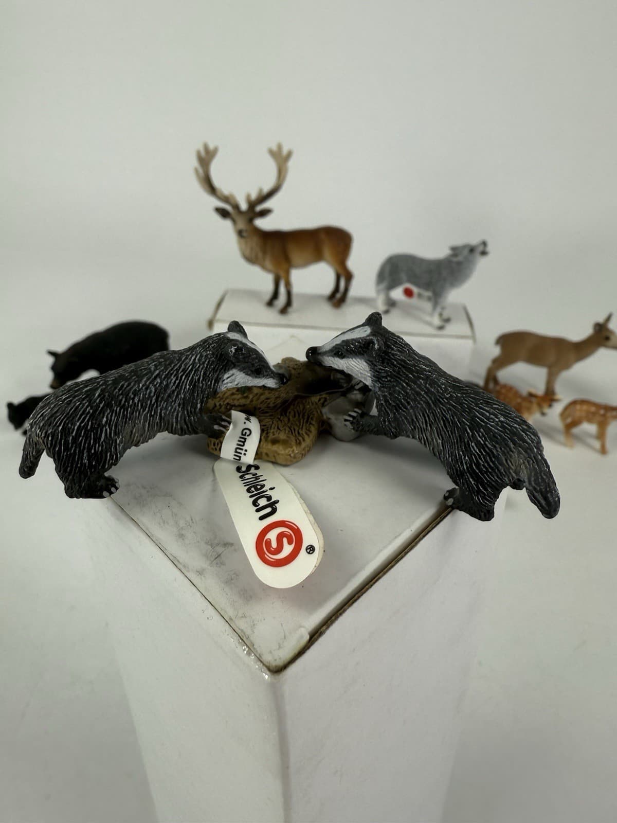 Schleich North American Forest Figurine Lot Wolf Deer Bear Raccoon Badger Hawk 3