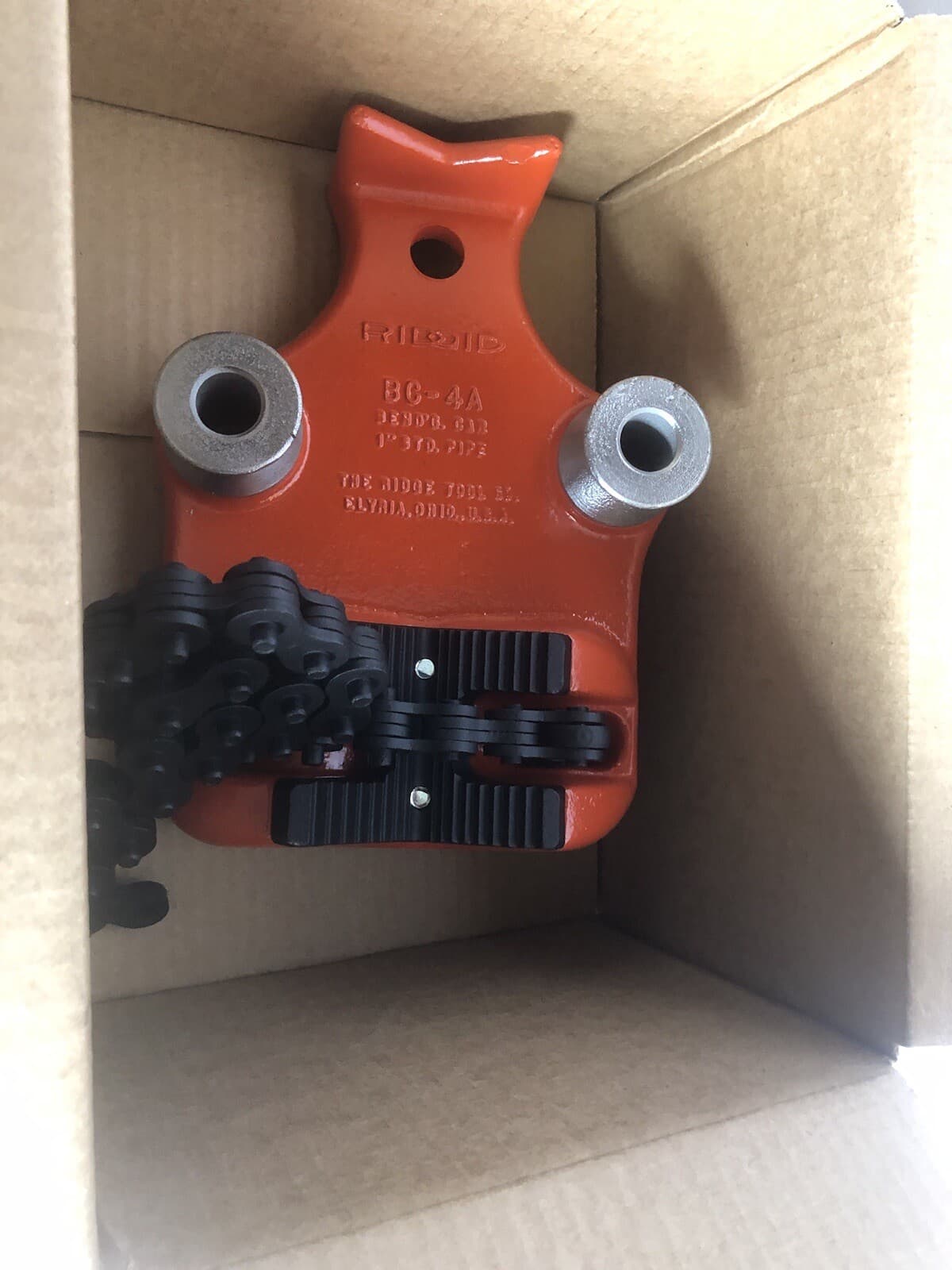 Ridgid BC-4A Bench Chain Pipe Vise