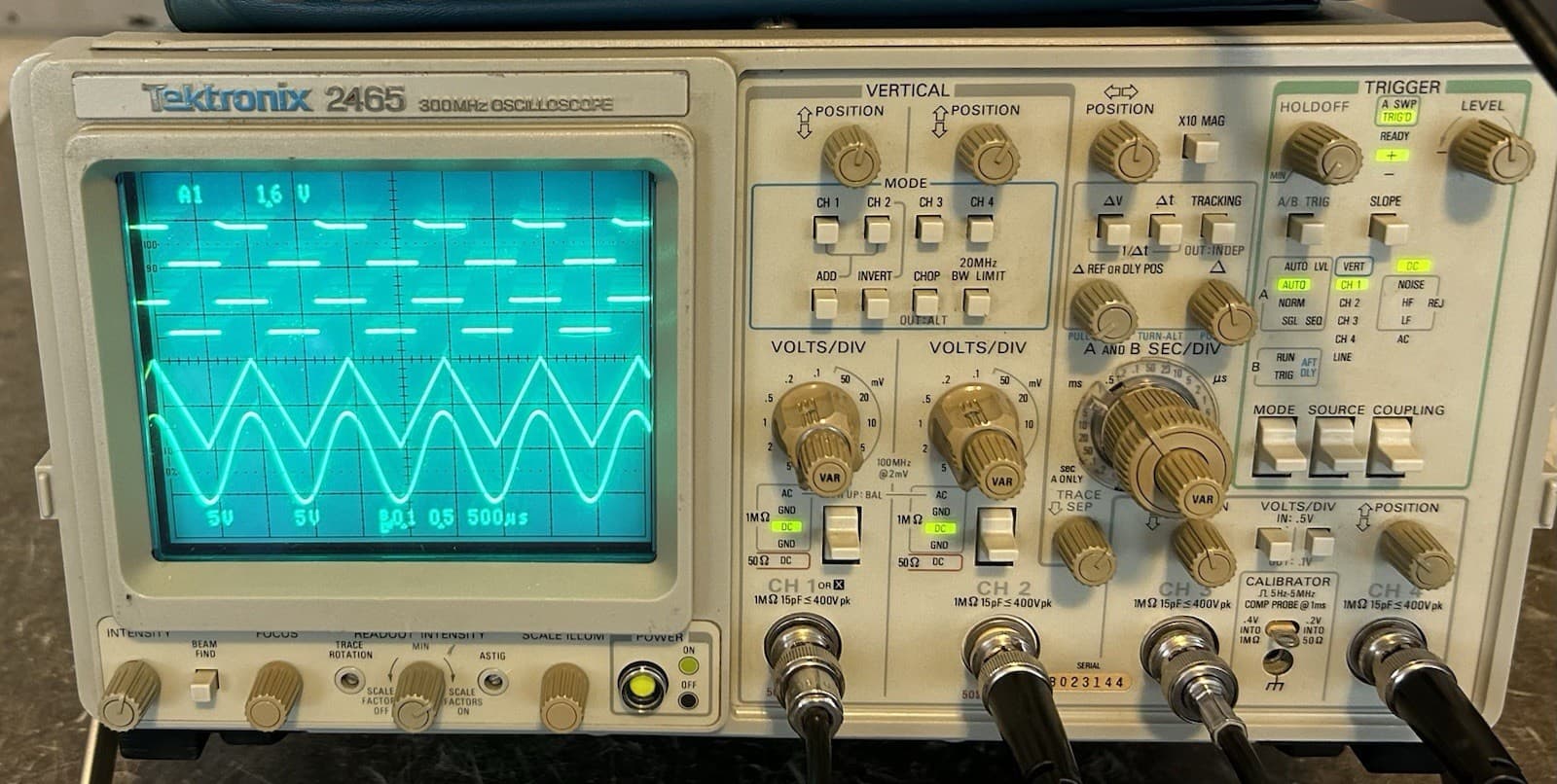 Tektronix 2465 Four Channel 300 MHz Analog CRT Oscilloscope