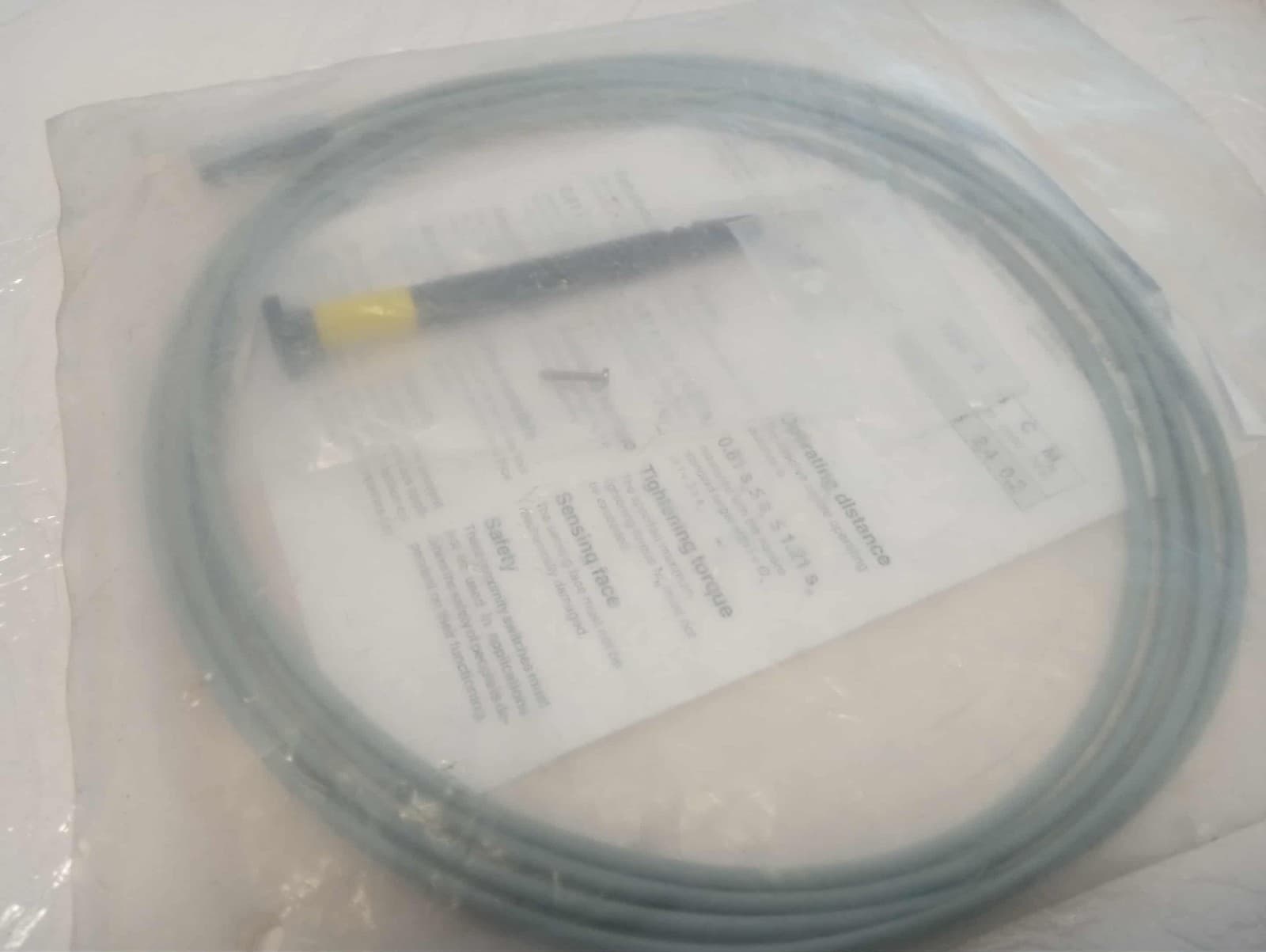 SICK 6020163 IQ05-0B8PO-ZU1 SENSOR PROX INDUCTIVE 0.8MM MOD DC 3-wire, 5,000 Hz 5