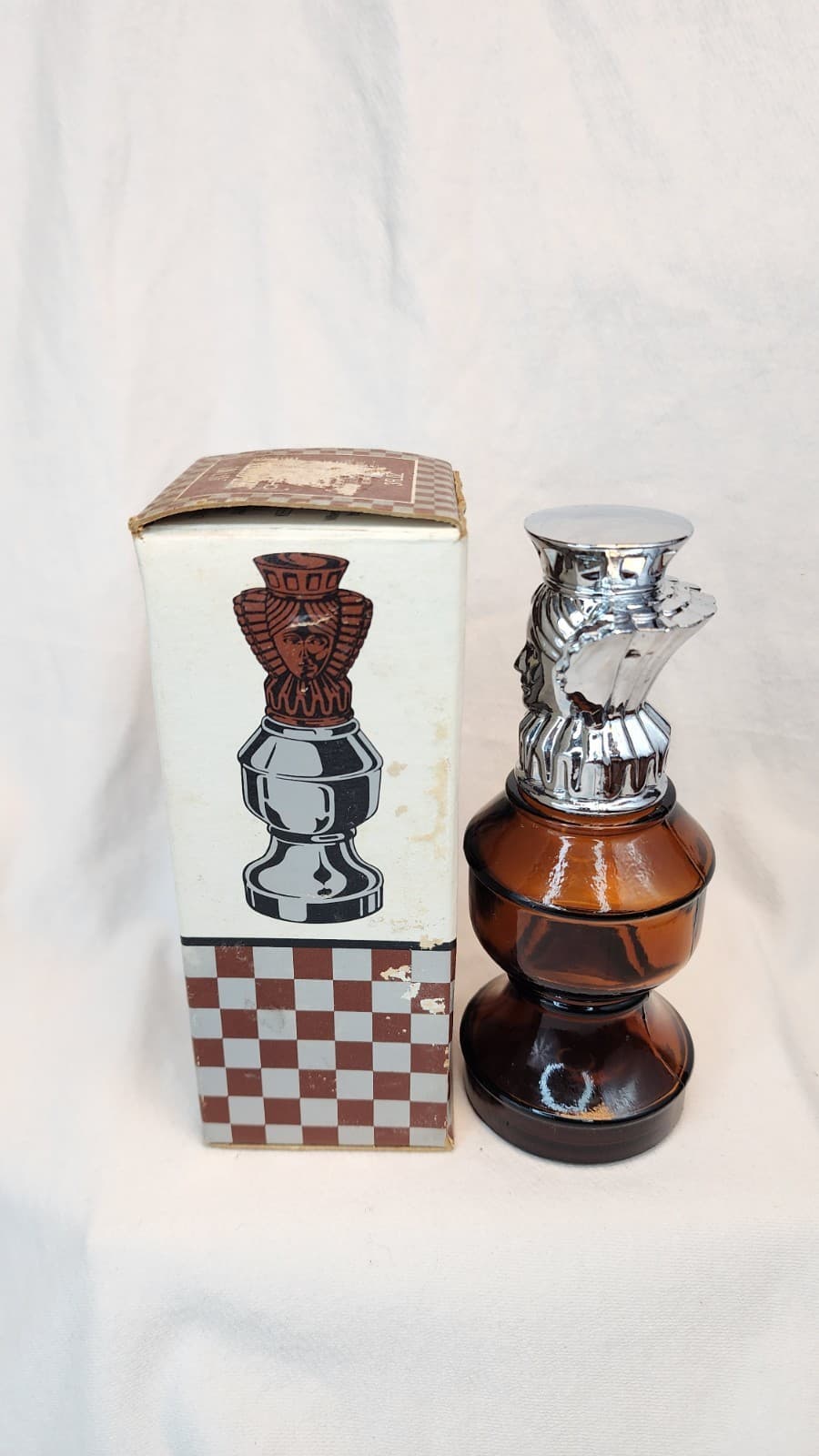 Avon The Queen Chess Piece Wild Country Empty With Box 4