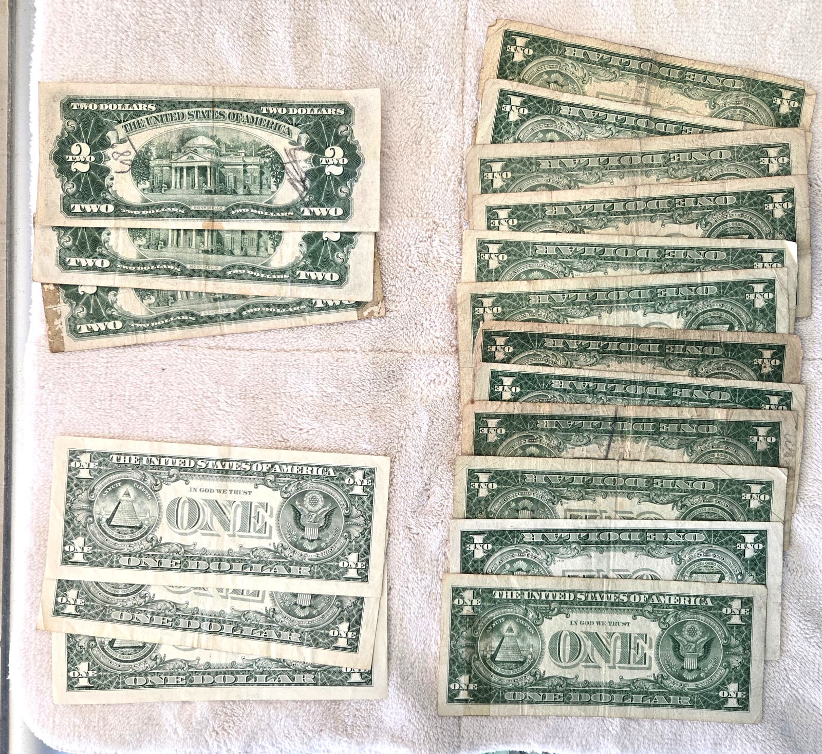 U.S. $1 and $2 notes - most have issues 2