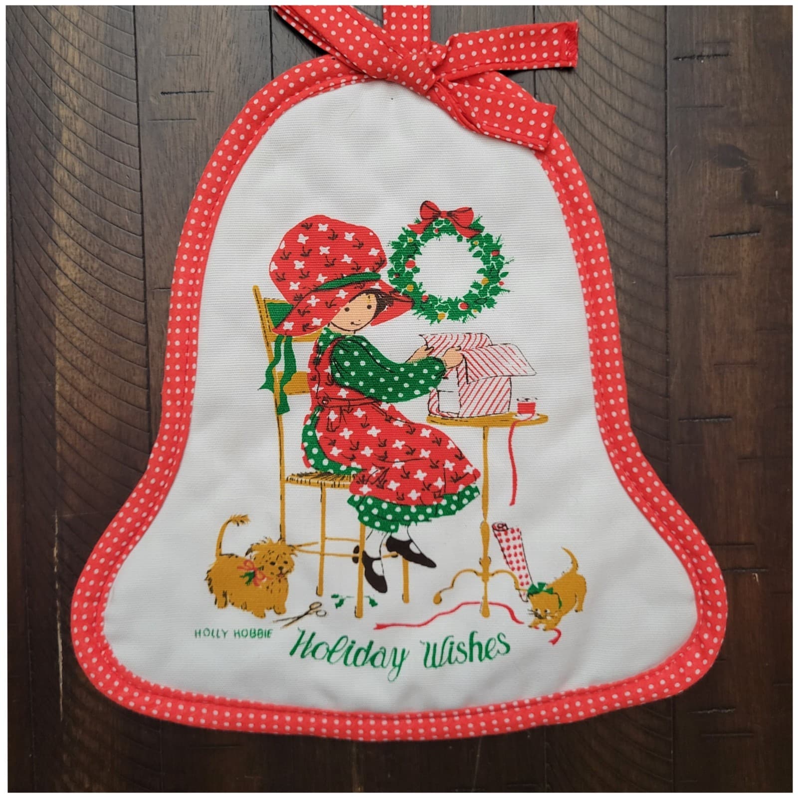 Vintage Holly Hobbie Christmas Potholder/Hotpad w Red & White Polka Dot Trim