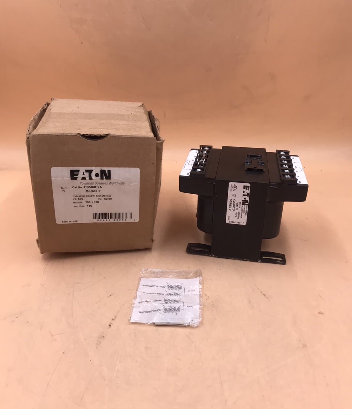 HOUSTON STOCK NEW EATON C0500E2A TYPE MTE TRANSFORMER 500 VA 120V FREE SHIPPING